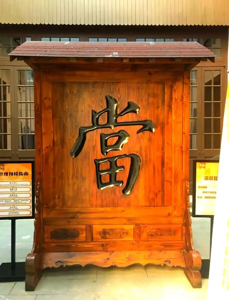 典当和二手回收有什么区别？陕西容达典当行告诉您别卖亏了